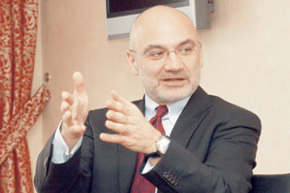 ”Lider konumdaki kişiler büyümeyi hedeflemeli”