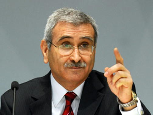 Yılmaz, TL'ye geçişi anlatacak