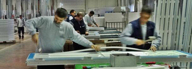 İmalat PMI altı yılın en düşüğünde