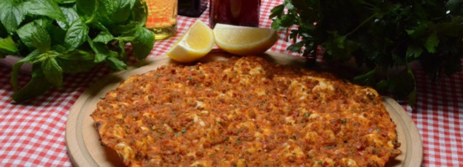 Ayda '20 bin dondurulmuş lahmacun' üretiyoruz