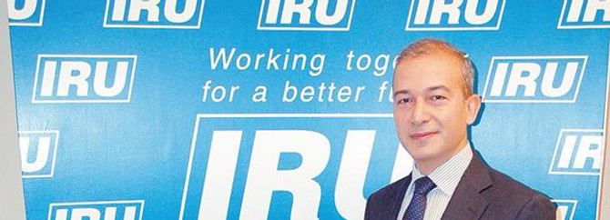 "Türkiye, AB'den bağımsız bir ulaştırma politikası belirlemeli"