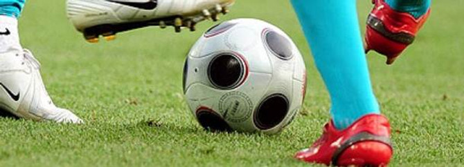 19 yaşındaki amatör futbolcu kalbine yenik düştü