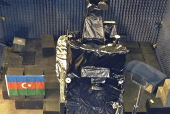 Azerbaycan'ın ilk uydusu "Azerspace-1" fırlatıldı