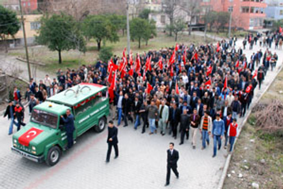 Şehit uzman çavuş Akman için tören düzenlendi