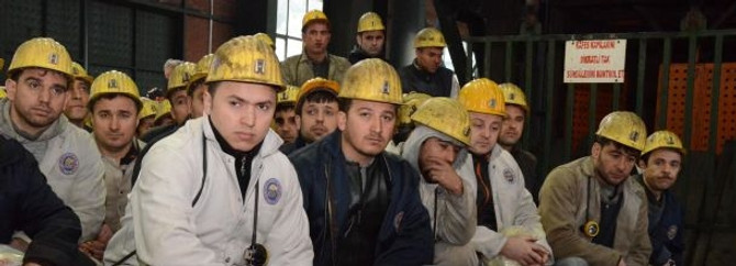 30 madenci anıldı