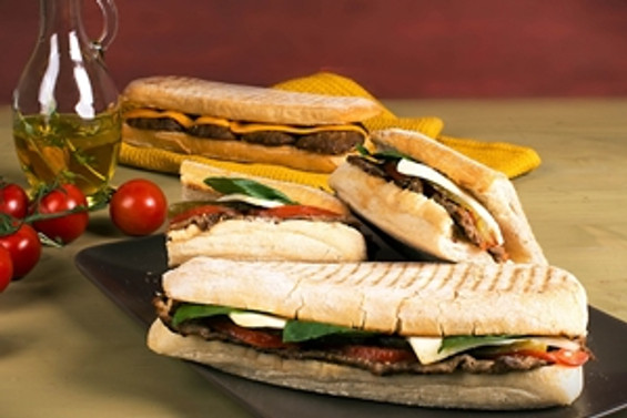 Gurme paninilerle Caffè Nero'da keyif