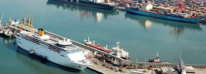 İzmir Limanı Avusturyalı danışman ile özelleştirilecek