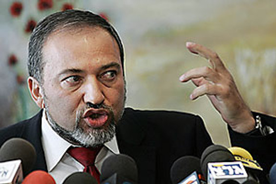 Lieberman: Gazze'nin Batı Şeria'dan ayrılmasını kabul etmeyiz