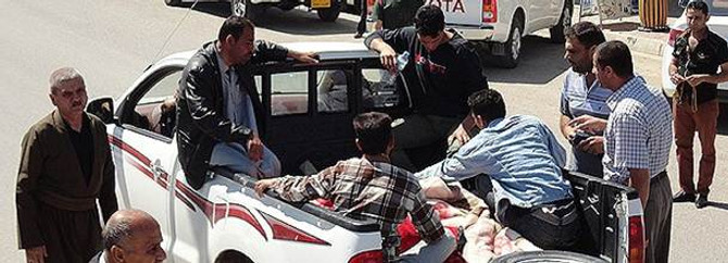 Irak'ta halk ordu ile çatışıyor