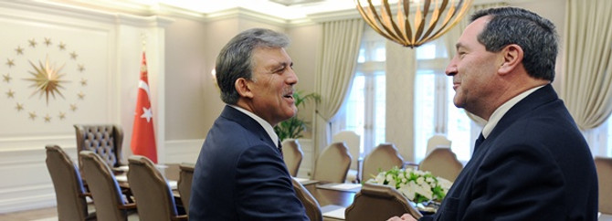 Cumhurbaşkanı Gül, ABD'li Senatör Donnelly'yi kabul etti