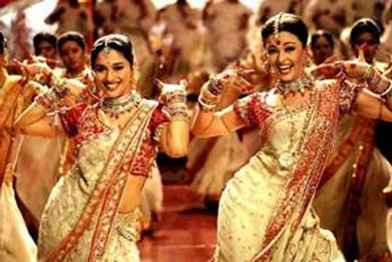 Bollywood 100. yılını kutluyor