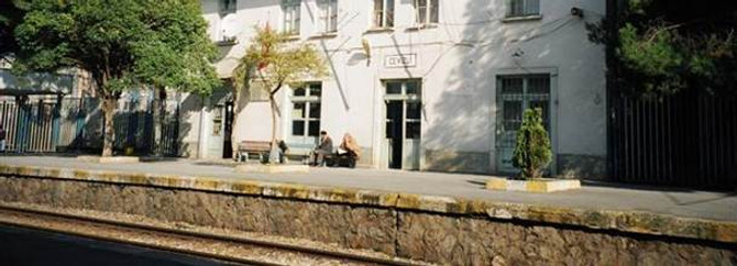 Maltepe'de tren yayaya çarptı