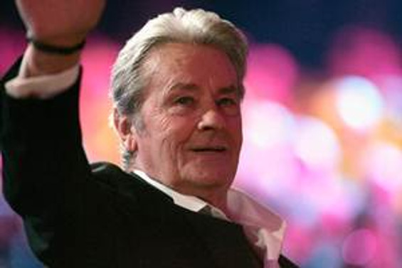Alain Delon Cannes'in onur konuğu olacak