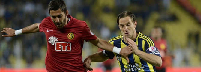 Fenerbahçe penaltılarla 5-2 kazanıp finale çıktı