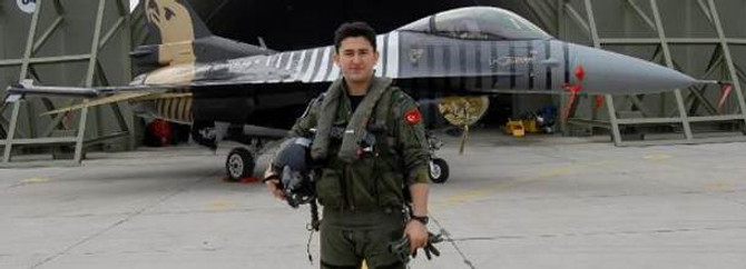 Şehit pilotun cenazesi memleketine gönderildi