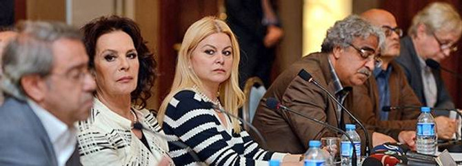 Silahlar sussun diye 2 aydır debeleniyoruz
