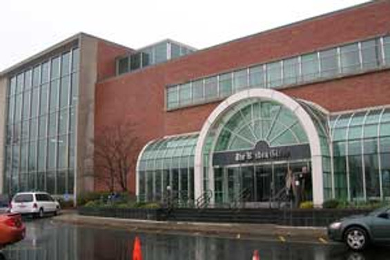 Boston Globe kapanma tehlikesini atlattı