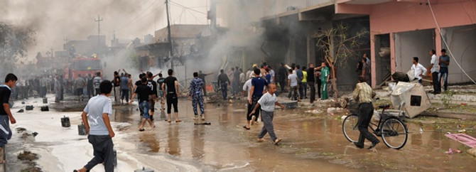 Irak'ta yine bombalar patlıyor