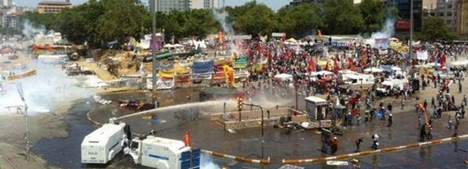 CHP'li vekiller Taksim'e gidiyor