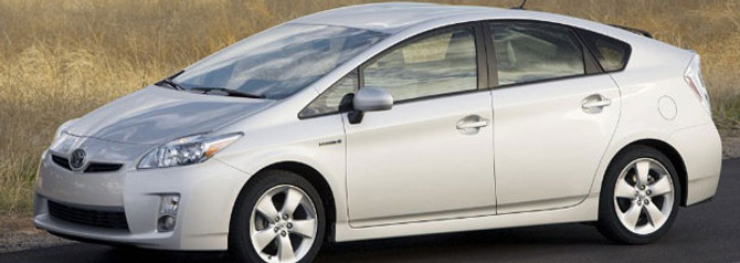Prius liderliği kaptırmıyor
