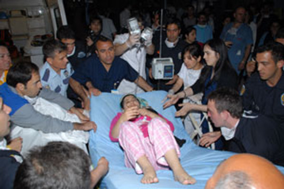 Hastanede yangın: 8 ölü