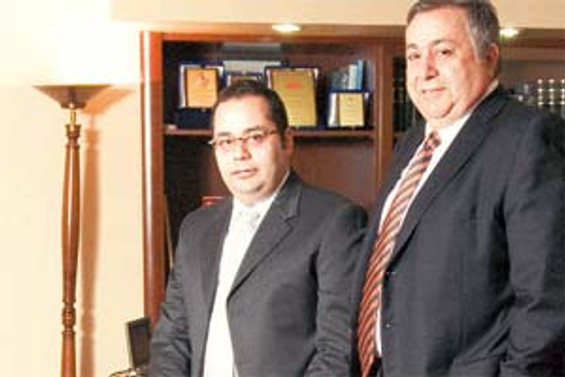 Dev konutlarda baba-oğul imzası
