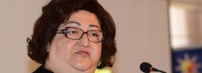 Güldal Akşit hastaneye kaldırıldı