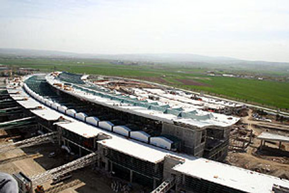 "Esenboğa'nın büyütülmesi lazım"