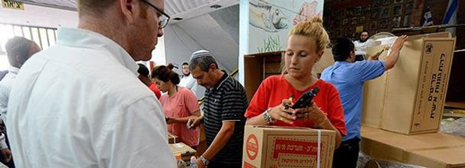 İsrail'de halka gaz maskesi dağıtıldı