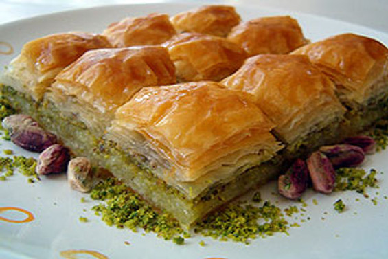 Karaköy Güllüoğlu'ndan 'online baklava'