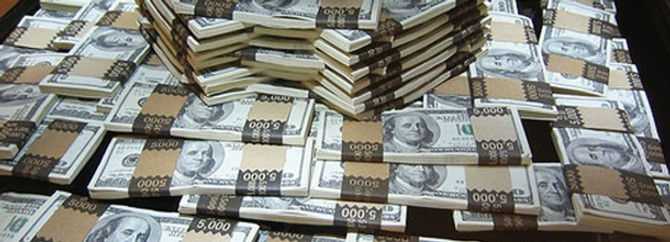 Yılda 240 milyar dolar kazandılar!