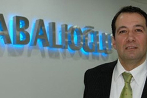 Abalıoğlu, balık ve kırmızı et pazarında