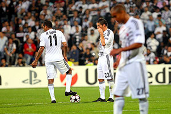 Beşiktaş puansız başladı