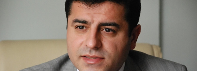 Demirtaş'tan, Necdet Özel'e "onbaşı" tazminatı