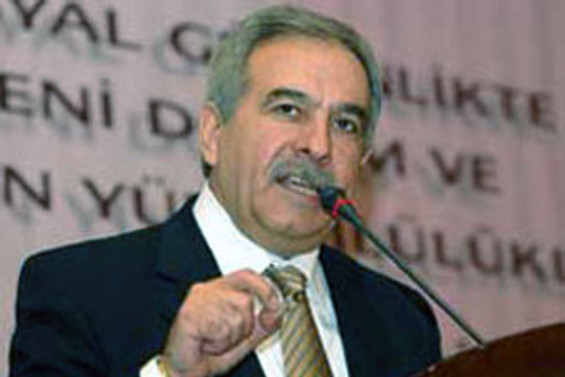 Murat Başesgioğlu istifa etti