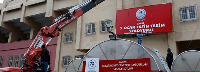 Fatih Terim'in adı stadyuma verildi
