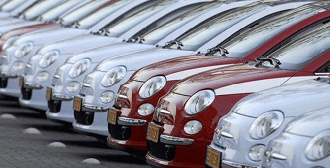 Satılan otomobillerin yüzde 80'i ithal