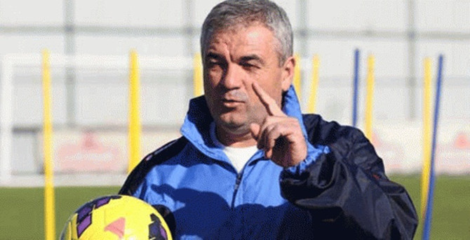 Rıza Çalımbay istifa etti