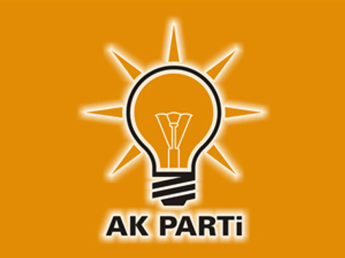 AK Parti'de 3 ilçe başkanı istifa etti