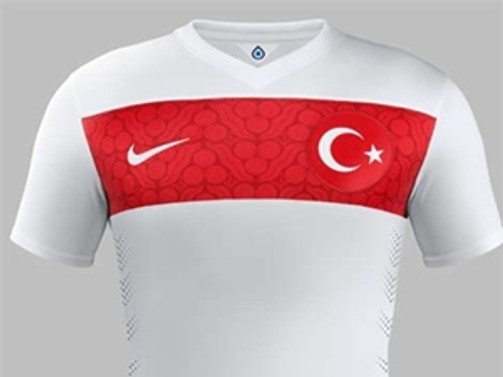 İşte Milli Takım'ın yeni formaları