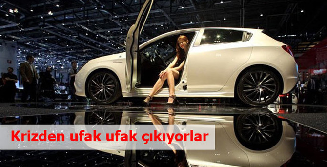 Krizden ufak ufak çıkıyorlar