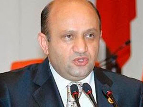 'MB daha cesur adımlar atmalı'