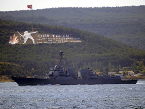 Karadeniz'deki ABD savaş gemisi geri döndü