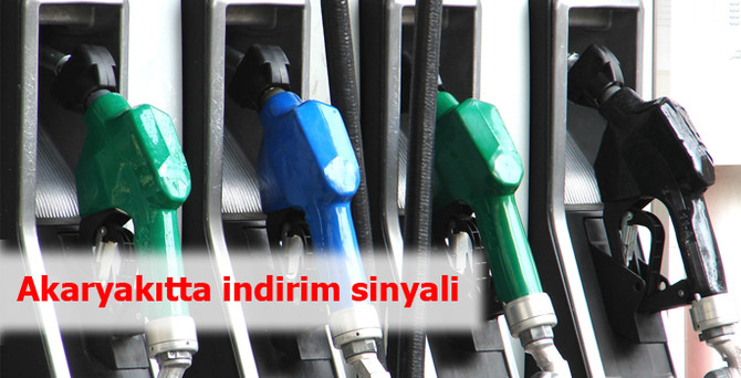 Akaryakıtta indirim sinyali