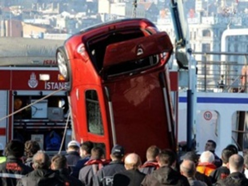 Vapurun kaptanı serbest bırakıldı