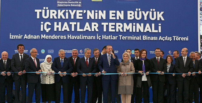 Türkiye'nin en büyük iç hatlar terminali açıldı