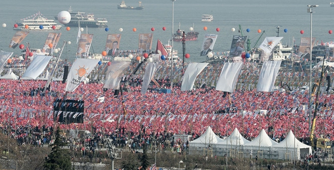'Montajlarla Başbakan yargılanamaz'