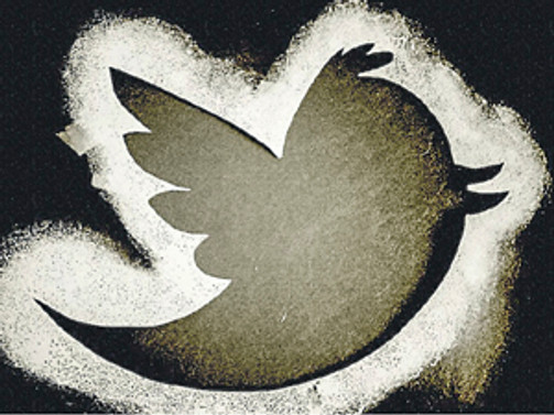 FT: AYM'nin Twitter kararı hükümete darbe