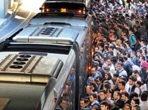 İstanbul toplu taşımaya yöneldi