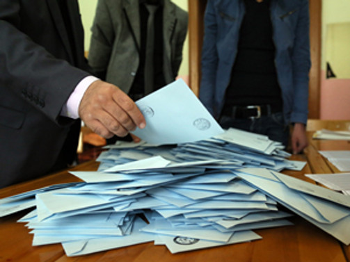37 ilin belediye başkanı değişti